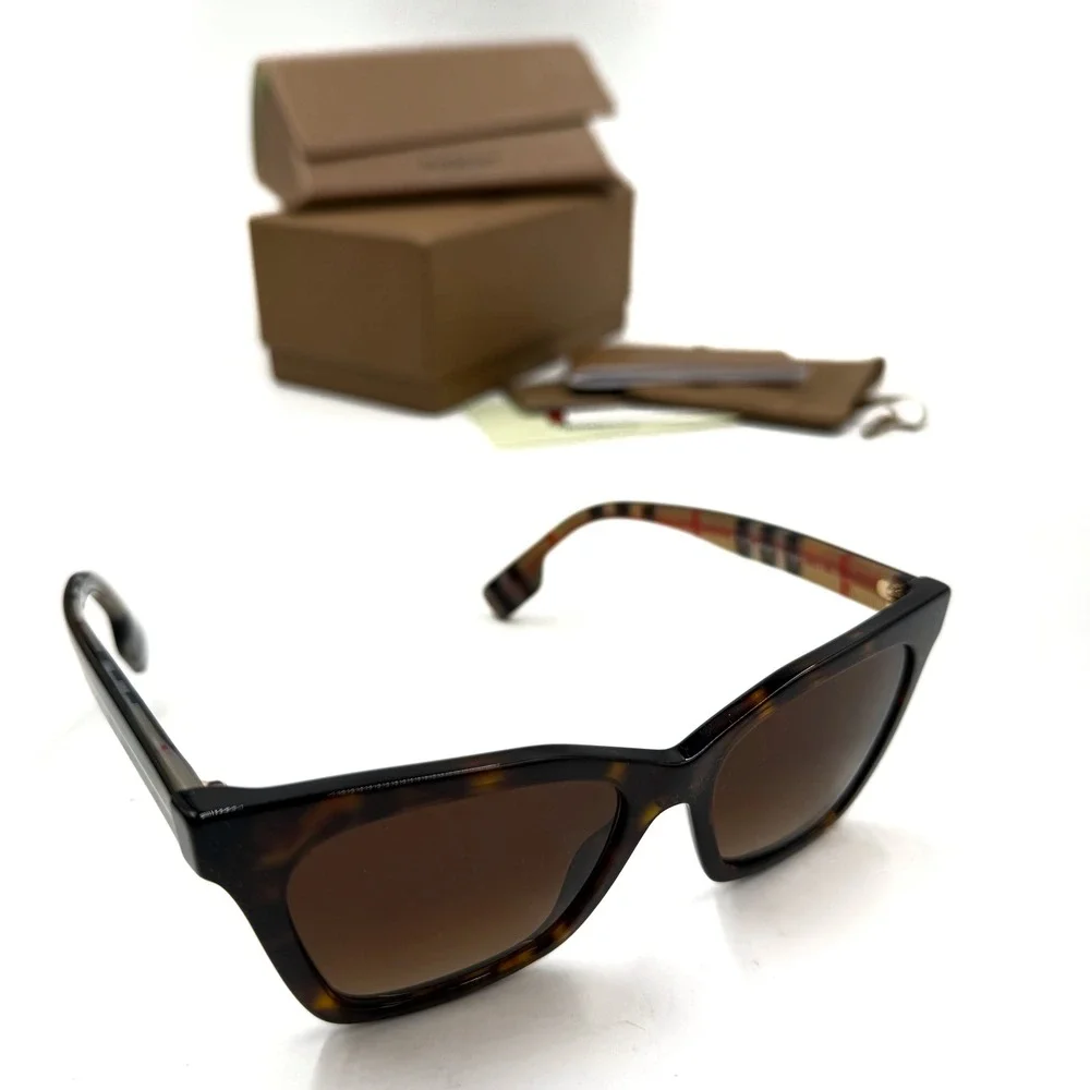 Burberry Elsa Sunglasses B4346 Cat Eye‎ Tortoiseshell Havana Novacheck Plaid